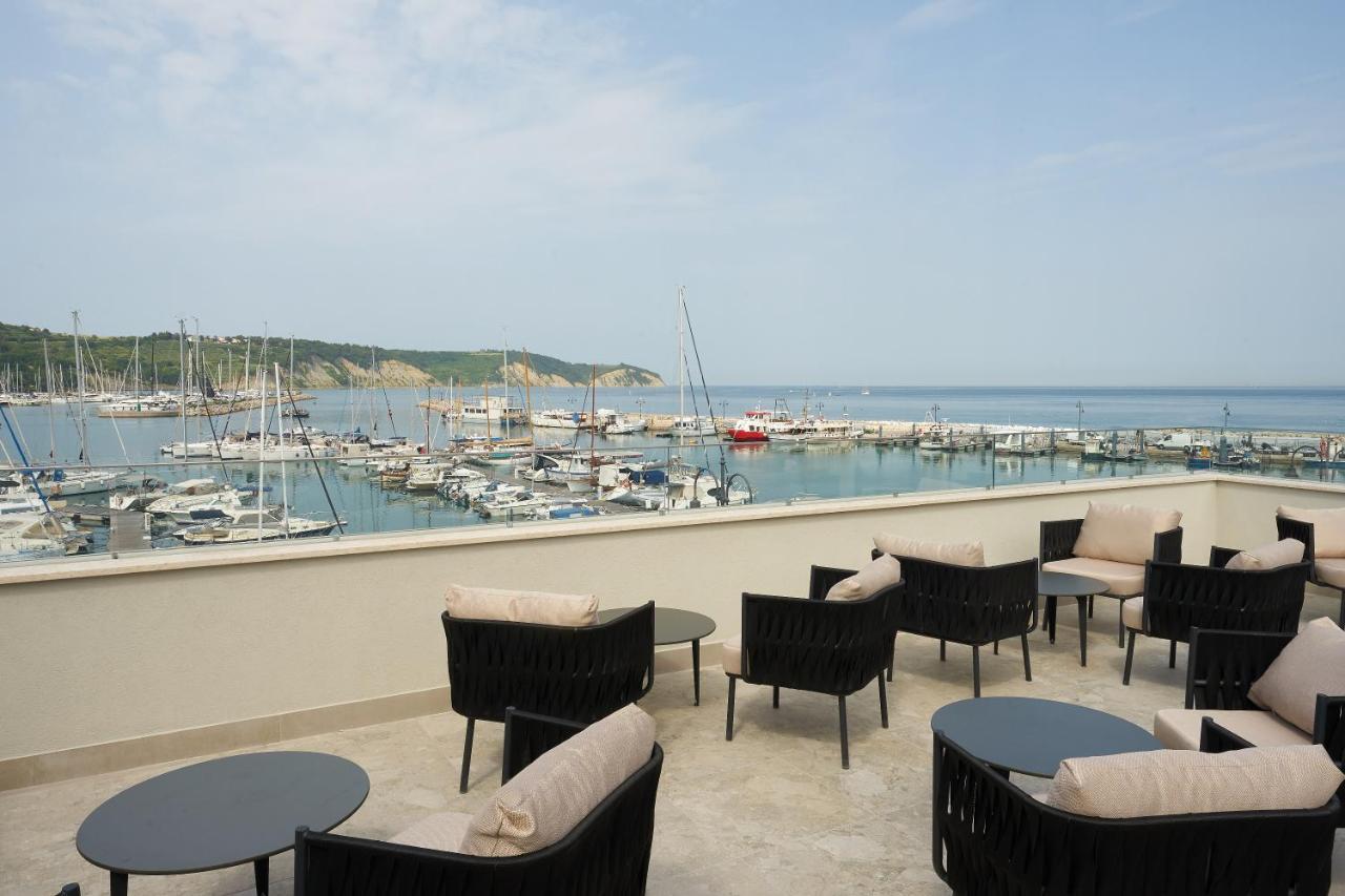 Dolcemente Garni Hotel Superior Izola Bagian luar foto